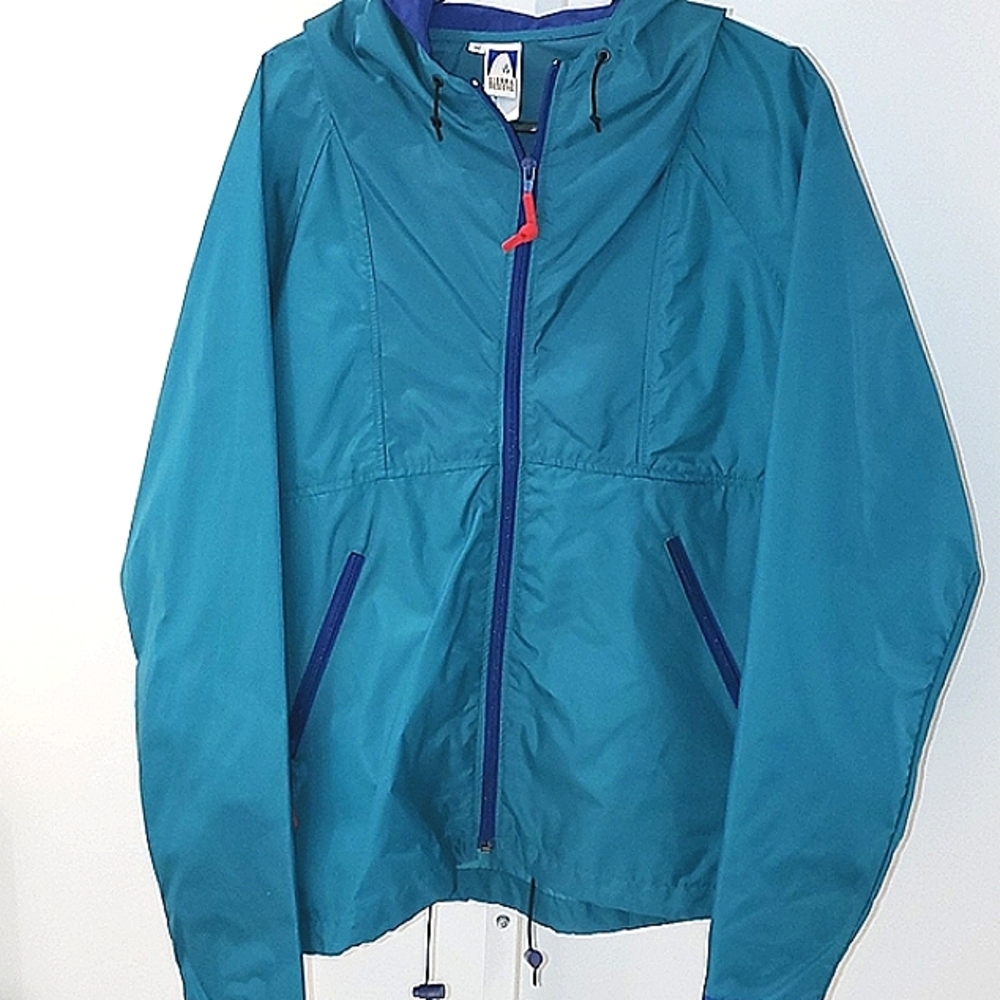 Sierra Designs windbreaker.  Medium